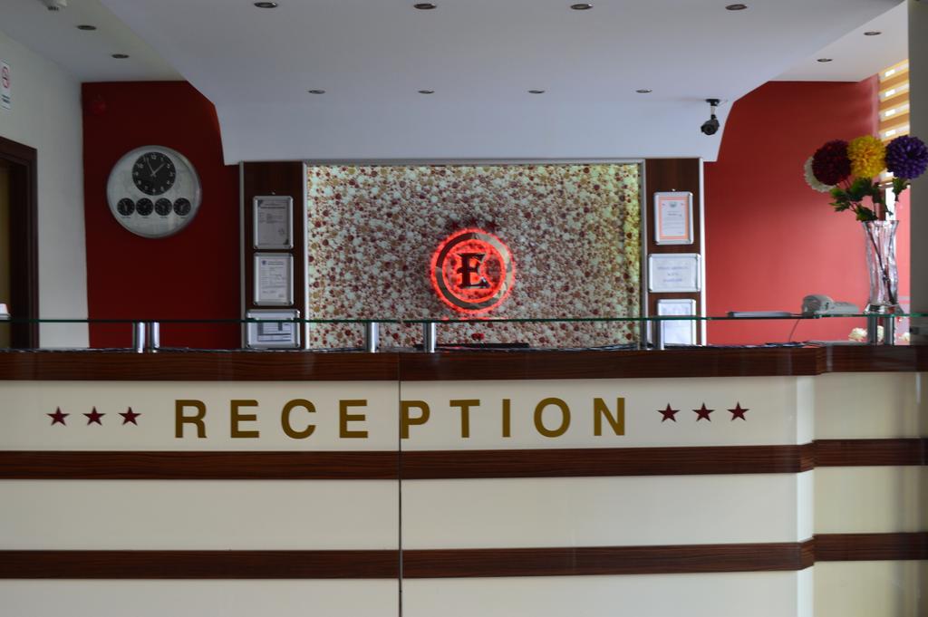 Egemen Hotel Μερσίνη Εξωτερικό φωτογραφία