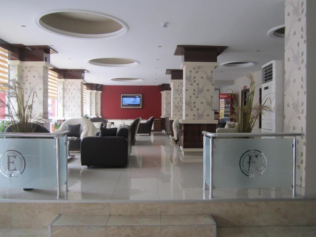 Egemen Hotel Μερσίνη Εξωτερικό φωτογραφία